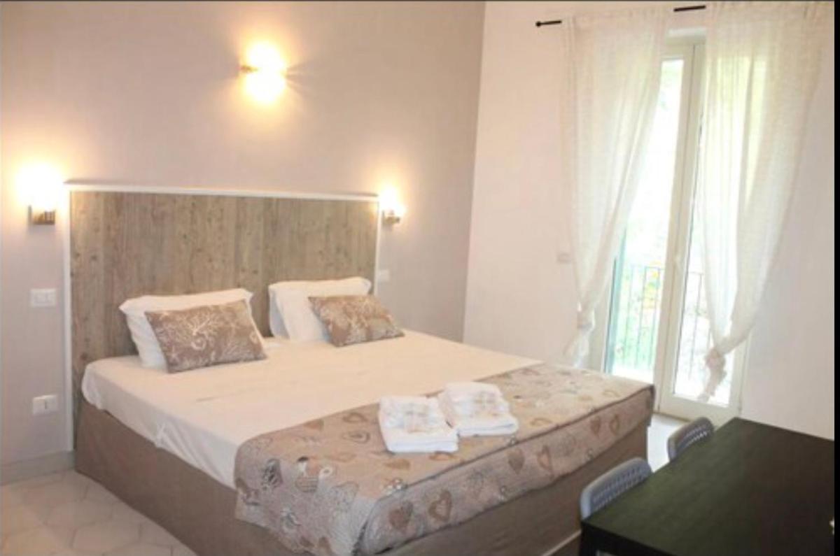 Vittoria Luxury Suite 비코에쿠엔세 외부 사진