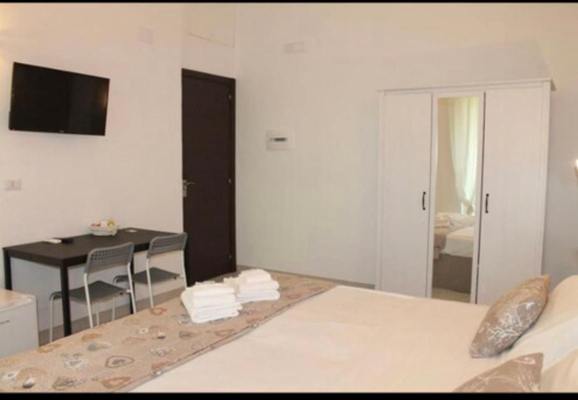 Vittoria Luxury Suite 비코에쿠엔세 외부 사진